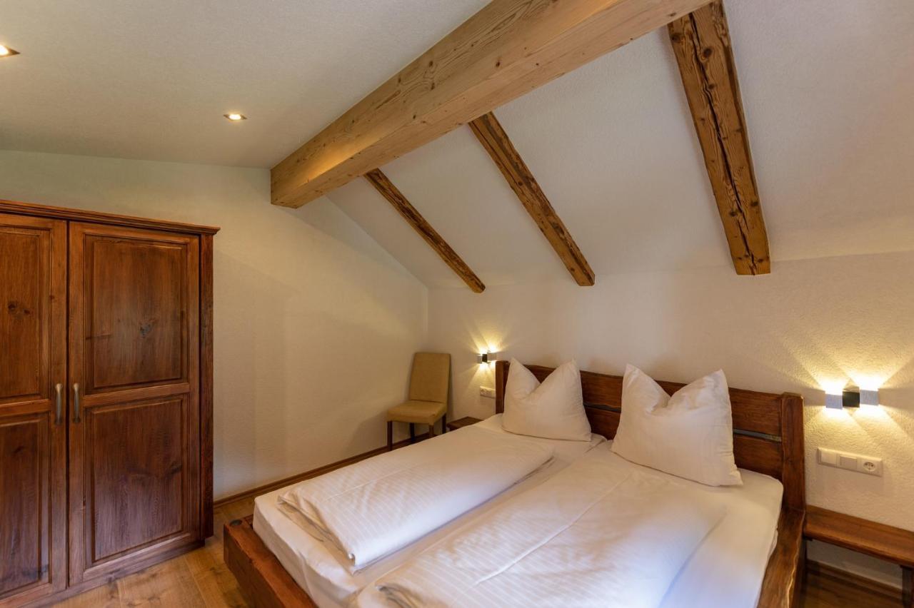 Gasthaus Traube บีเคลบาค ภายนอก รูปภาพ