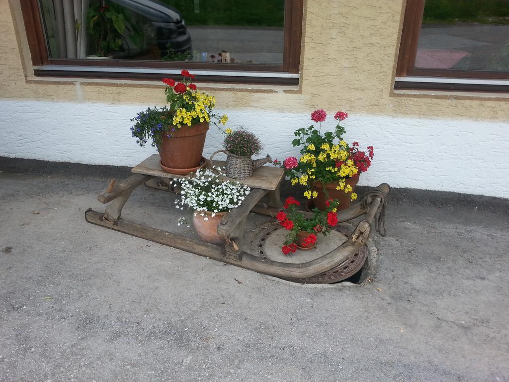 Gasthaus Traube บีเคลบาค ภายนอก รูปภาพ