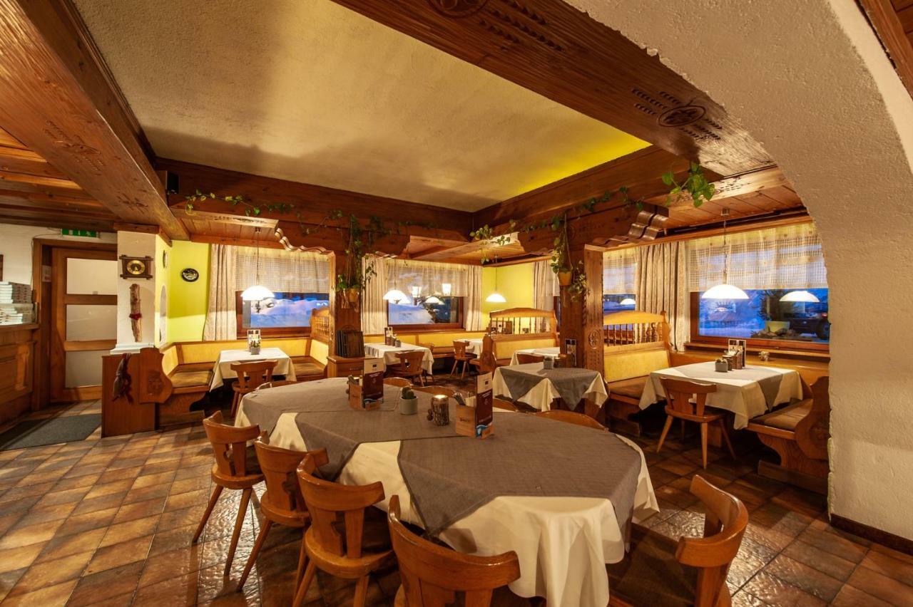 Gasthaus Traube บีเคลบาค ภายนอก รูปภาพ